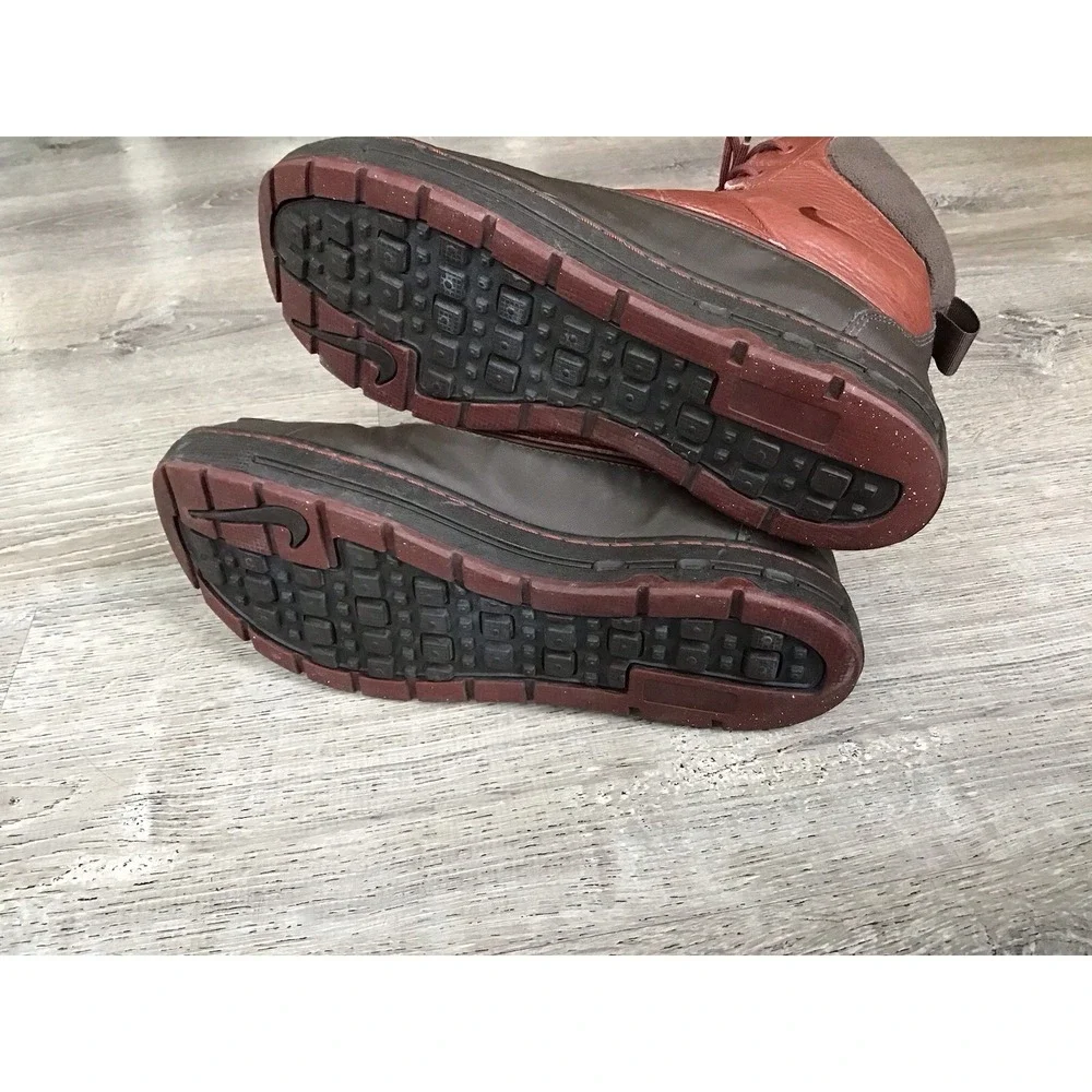 Nike Mens Size 9 Woodside 2 Leather Boots Waterproof Hiking Outdoor 386469-206